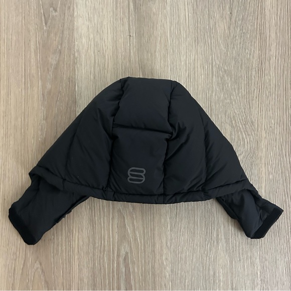 Hood - Picture 2 of 2